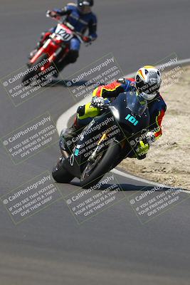 media/Jul-13-2025-Pacific Track Time (Sun) [[819660bca7]]/C Group/1140am (Turn 2)/